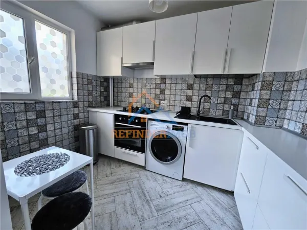 Apartament 3 camere București - poza 1