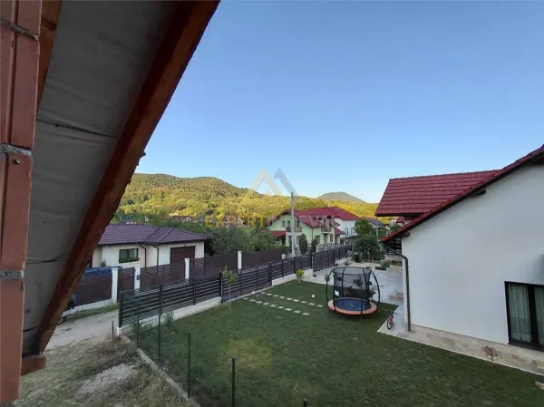Casă 4 camere Baita - poza 5