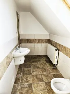 Casă 13 camere Hetiur - poza 10