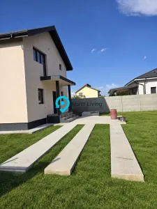 Casă 4 camere Domnești - poza 2