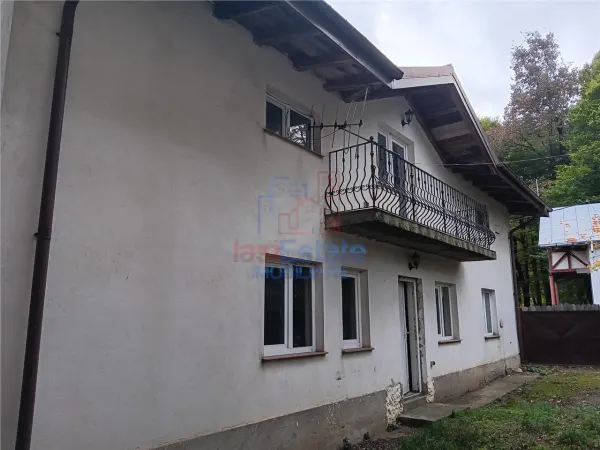 Casă 4 camere Paun - poza 3