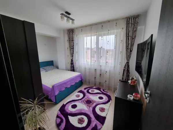 Apartament 3 camere Rosu - poza 1