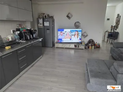 Apartament 3 camere Alba Iulia - poza 2