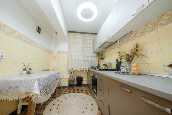 Apartament 3 camere Constanța - poza 4