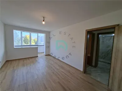 Apartament 2 camere, Garii, etaj intermediar - Brasov