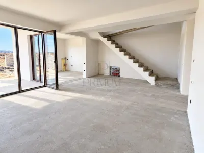 Duplex cu toate utilitatile - dormitor la parter - finisaje la alegere - Mosnita Veche
