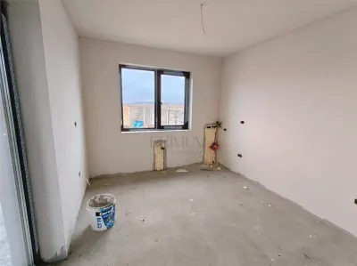 Casă 4 camere Moșnița Veche - poza 10