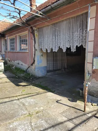 Casă 3 camere Petrani - poza 4