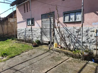 Casă 3 camere Petrani - poza 6