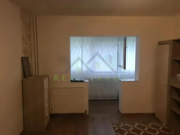 Apartament 2 camere Brașov - poza 1