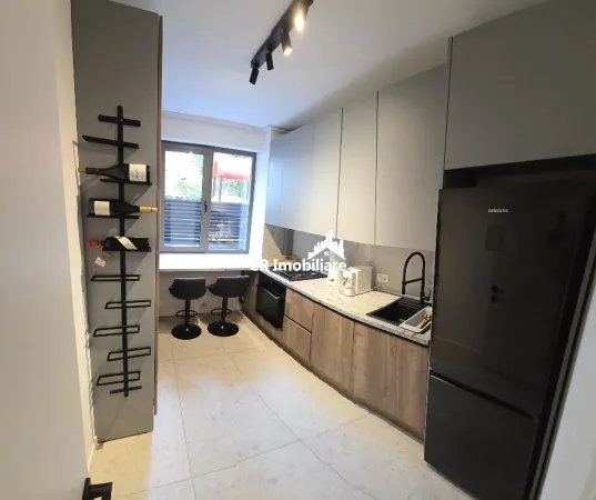 Apartament 3 camere București - poza 2