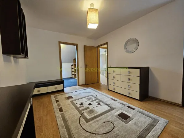 Apartament 4 camere Brașov - poza 39