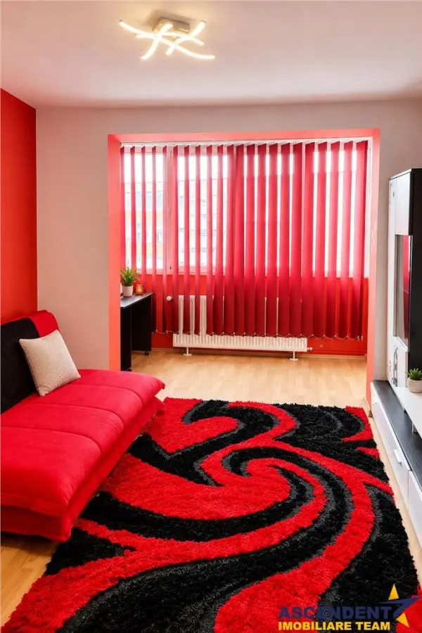 Apartament 3 camere Brașov - poza 1