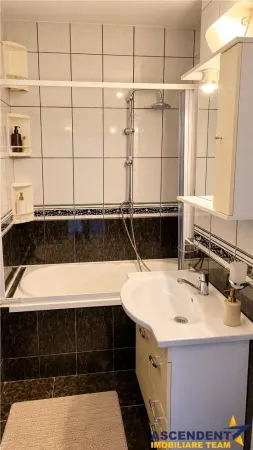 Apartament 3 camere Brașov - poza 4