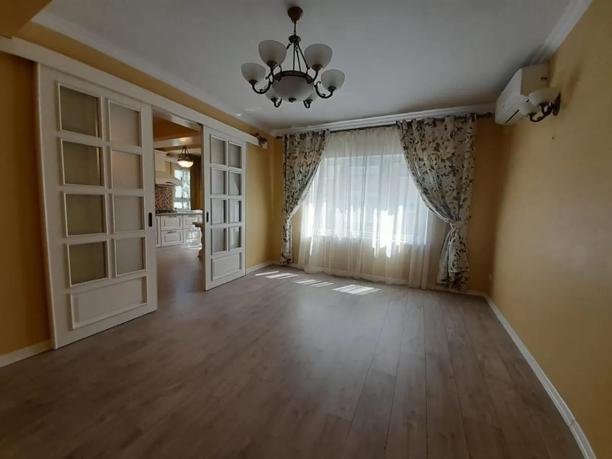Apartament 4 camere Iași - poza 1