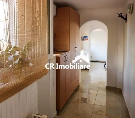 Casă 5 camere București - poza 2