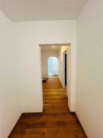 Apartament 4 camere București - poza 6