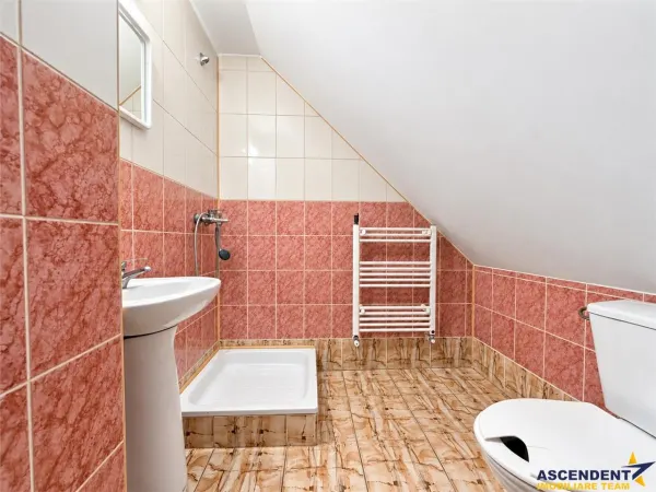 Casă 8 camere Padureni - poza 18