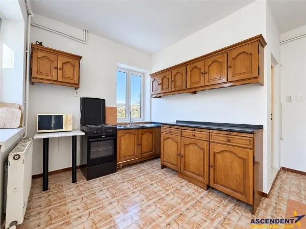 Casă 8 camere Padureni - poza 8
