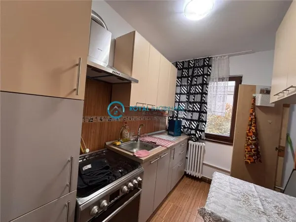 Apartament 2 camere Ploiești - poza 9