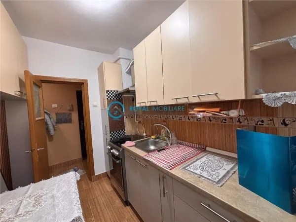 Apartament 2 camere Ploiești - poza 10
