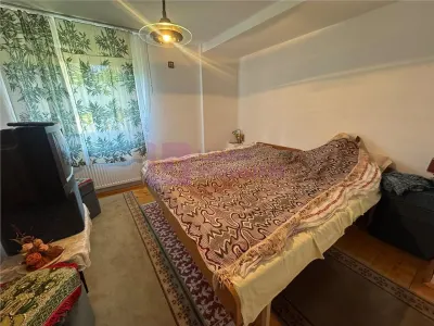 Casă 4 camere Sadu - poza 17