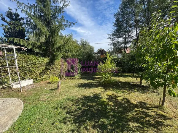 Casă 4 camere Sadu - poza 3