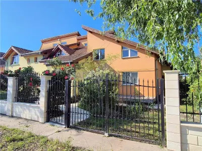 Casă 8 camere Dumbrăvița - poza 26