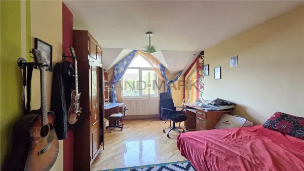 Casă 8 camere Dumbrăvița - poza 8