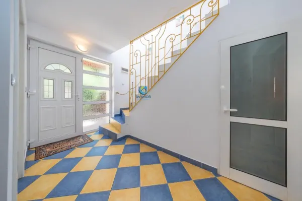 Casă 4 camere Săcele - poza 13