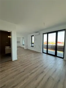 TORONTALULUI - 2 CAMERE - TERASA 16mp - ETAJ 8 LIFT - BLOC NOU - INCALZIRE PARDOSEALA - Timisoara