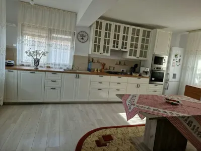 Casă 3 camere Beba Veche - poza 8