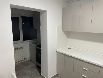 Apartament 3 camere Rosiori de Vede - poza 3
