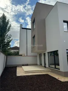 Casă 4 camere Bragadiru - poza 3