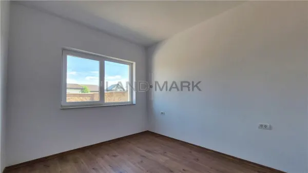 Casă 5 camere Moșnița Nouă - poza 6