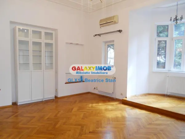 Casă 6 camere București - poza 1