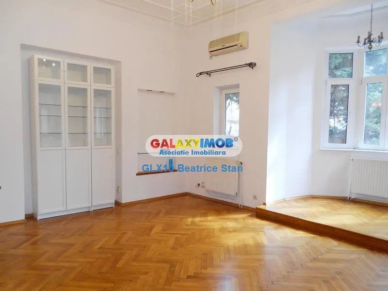 Casă 6 camere București - poza 1