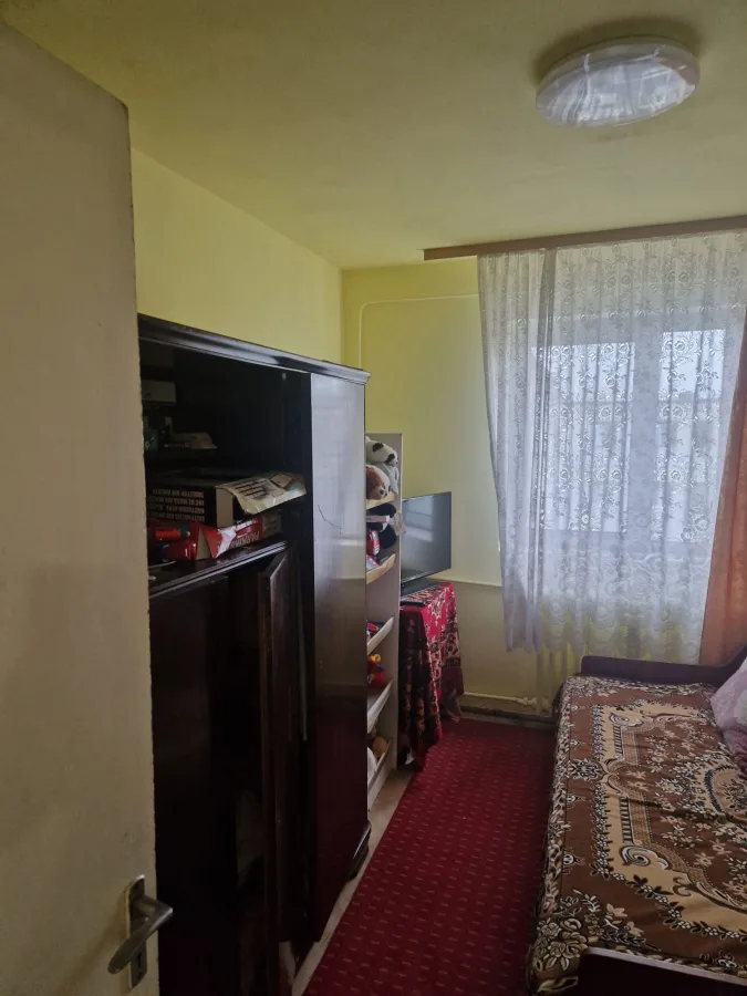 Apartament 4 camere Ploiești - poza 3