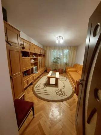 Apartament 3 camere Caracal - poza 3