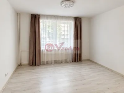 Apartament cu o camera de vanzare – Micro 40, parter, 27 mp, 33.500 E - Galati