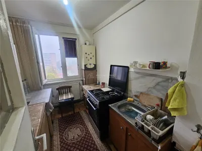 Apartament 2 camere Reșița - poza 6
