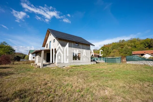 Casă 4 camere Mihaesti - poza 2