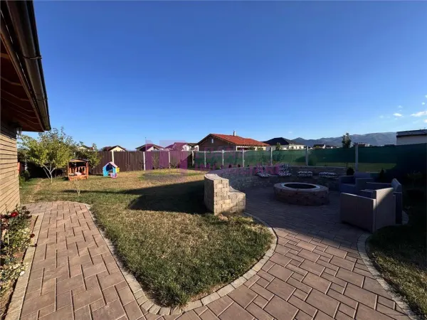 Casă 4 camere Cristian - poza 14