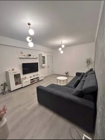 Apartament 3 camere București - poza 1