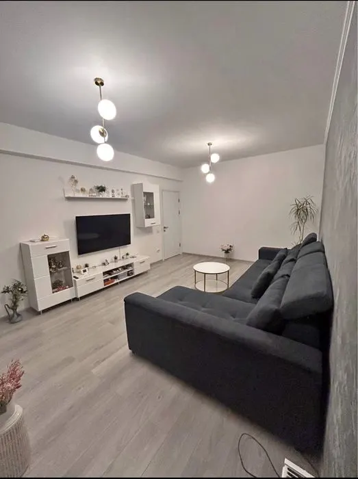 Apartament 3 camere București - poza 1