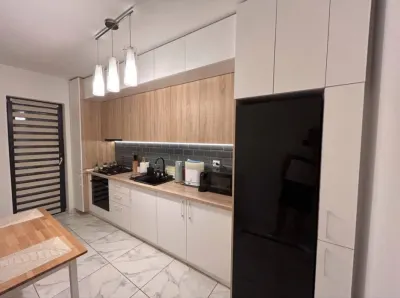 Apartament 3 camere București - poza 2