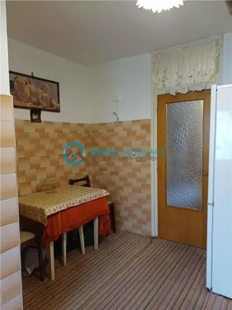 Apartament 3 camere Ploiești - poza 9