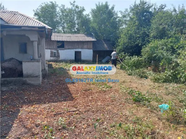 Casă 3 camere Sarbeni - poza 1
