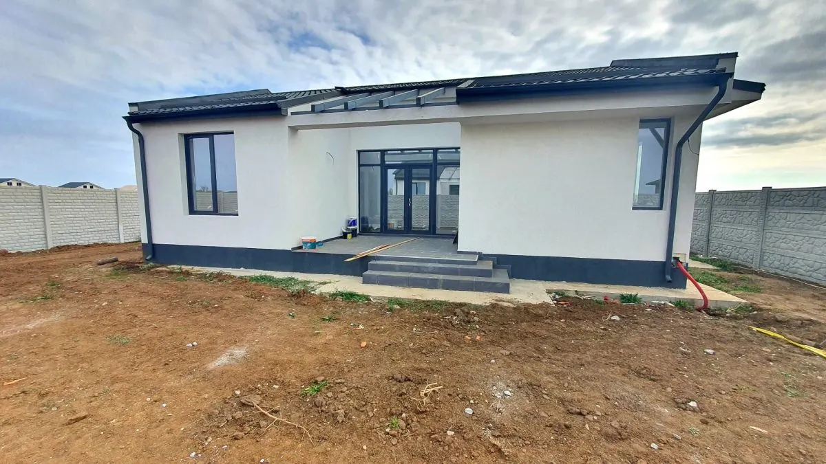 Casă 4 camere Berceni - poza 1