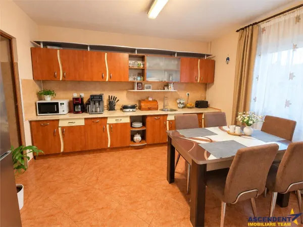 Casă 4 camere Brașov - poza 7